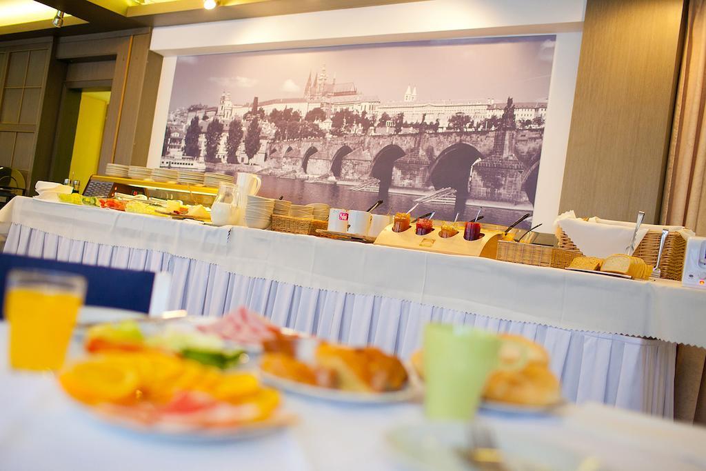 Otel Charles Prag