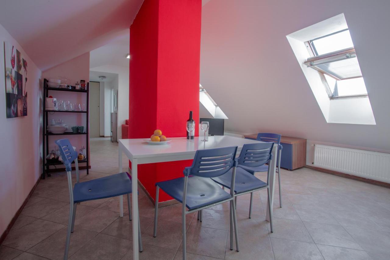 Welcome On V Tunich Apartment Prague