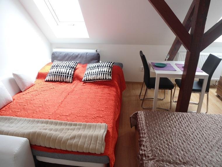 Homestay Ohrada Prague