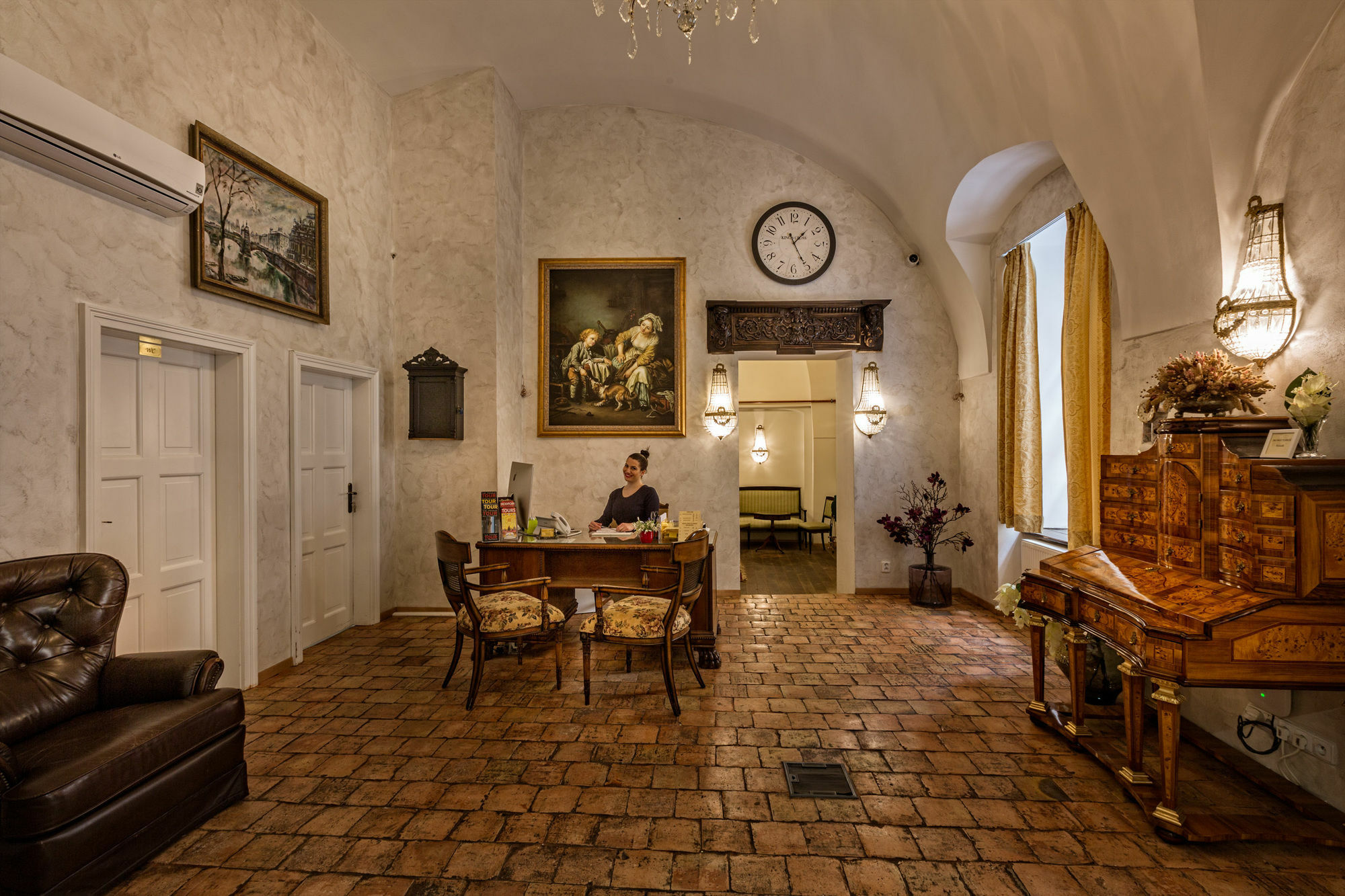 Little King Old Town 3*