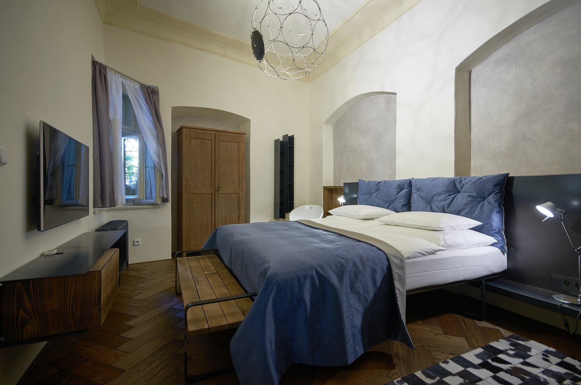 Apart Otel Mooo By The Castle