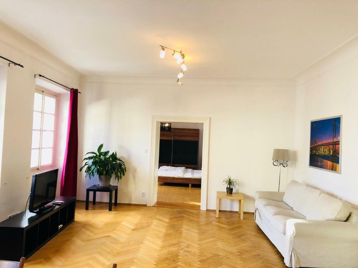 Daire Royal Road Ii Prag