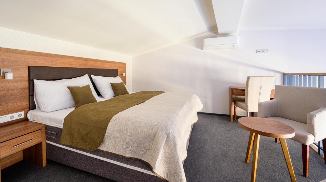 Hotel Star