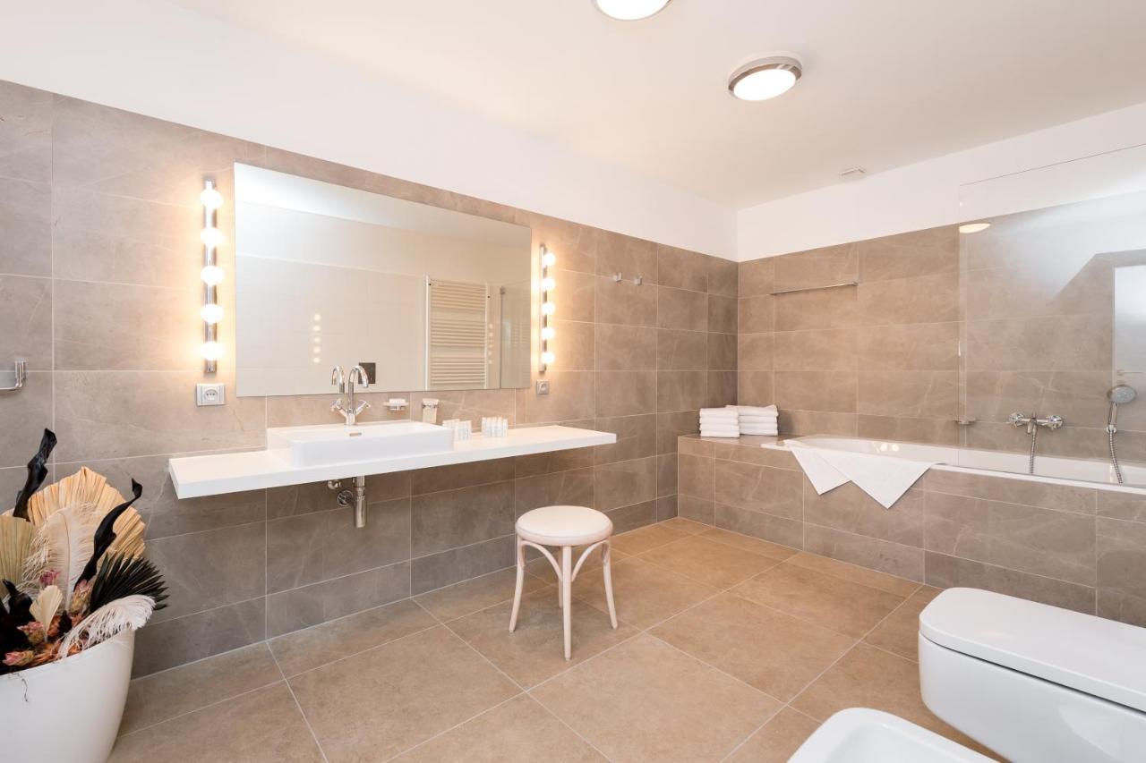 Empirent New Town Apartments
