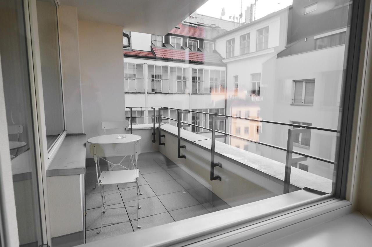 Apartment Krakovska 13 Prag