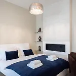 New Luxury Apt With Ac&Parking In The Center Of Prague
