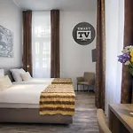 Hotel Pav