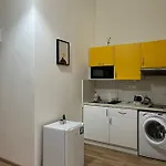 Lovely Apartment In The City Center!!