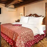 Hotel U Prince Prague By Bhg