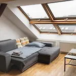 Free Parking- Cozy Apartment In Historical Building Center Prague