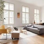 Prague Days - Spacious Designer Studios In City Center - Powder Tower