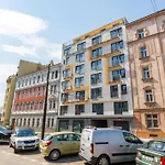 Brand New Studio Apartment #71 With Free Secure Parking In The Center