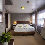 Botel Vodnik