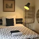 Airport Rooms