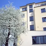 Hotel Coronet