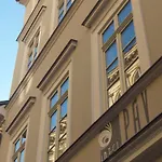 Hotel Pav