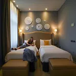 987 Design Prague Hotel