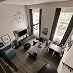 Contemporary Jindrisska Apartment