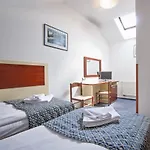 Hotel Atos