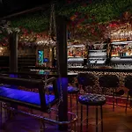 Hotel U Zlateho Stromu