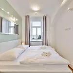 Elegant Apartments With Terrace & Bike Path