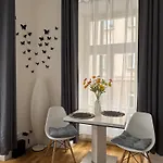 Praha 1 Florenc Hlavni Mesto Romantic Apartments