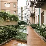 Luxury Apartment Near Charles Bridge