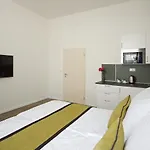 Elizabeth Suites