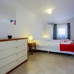 Welcome Apartment On V Tunich