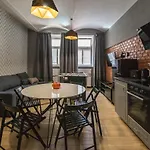 3Bdr Ruterra Apt With Table Football