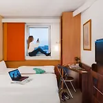 Ibis Praha Mala Strana