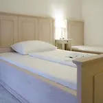 Smetanovo Nabrezi - Riverview Old Town Apartment