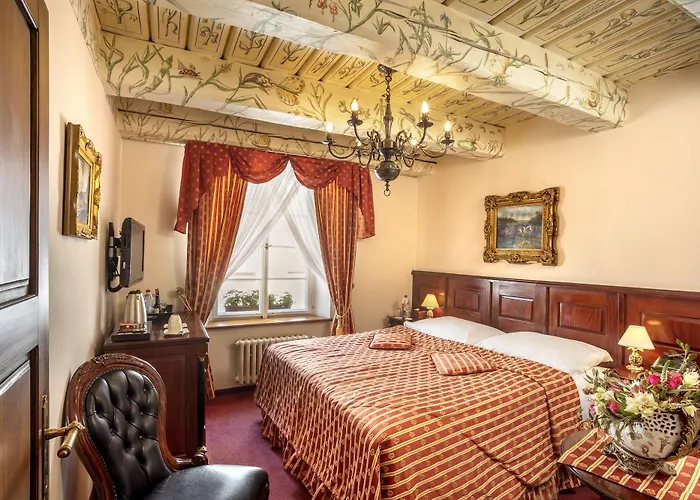 Hotel U Zlateho Stromu