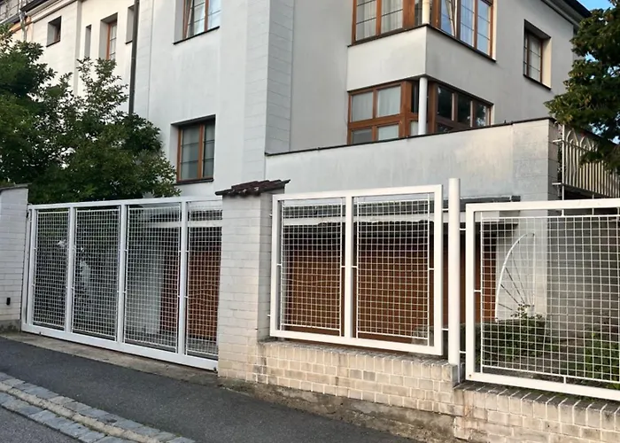 Residence Sarka