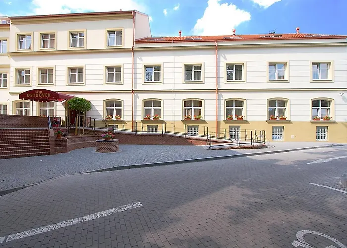 Hotel Ostruvek