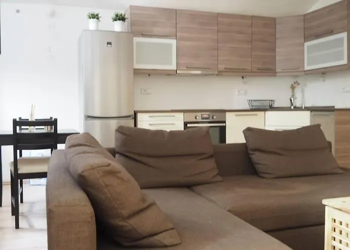 Cozy Apartment With A Garden, In The City Center!