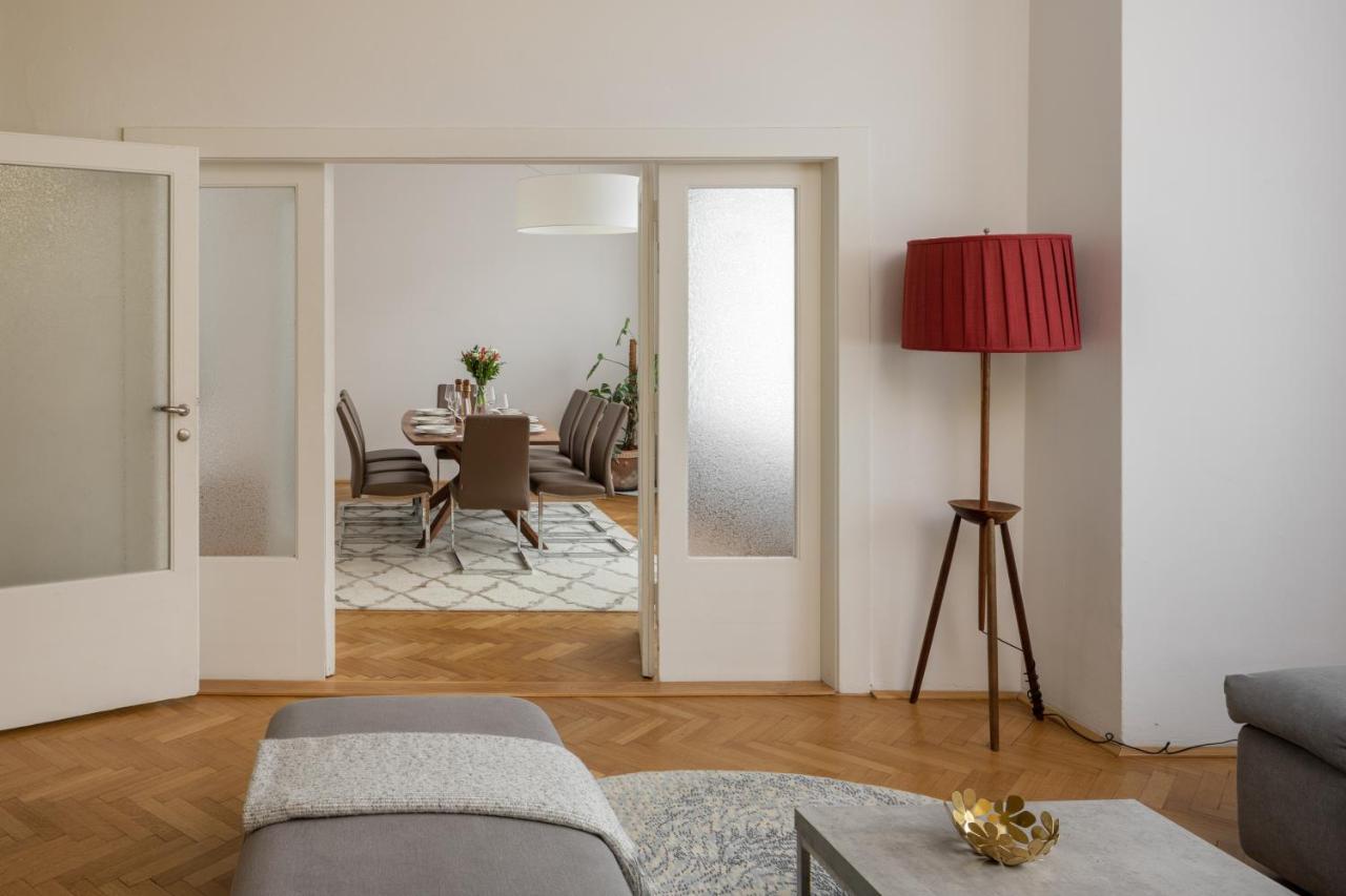 Appartement Deluxe In Old Town By Days