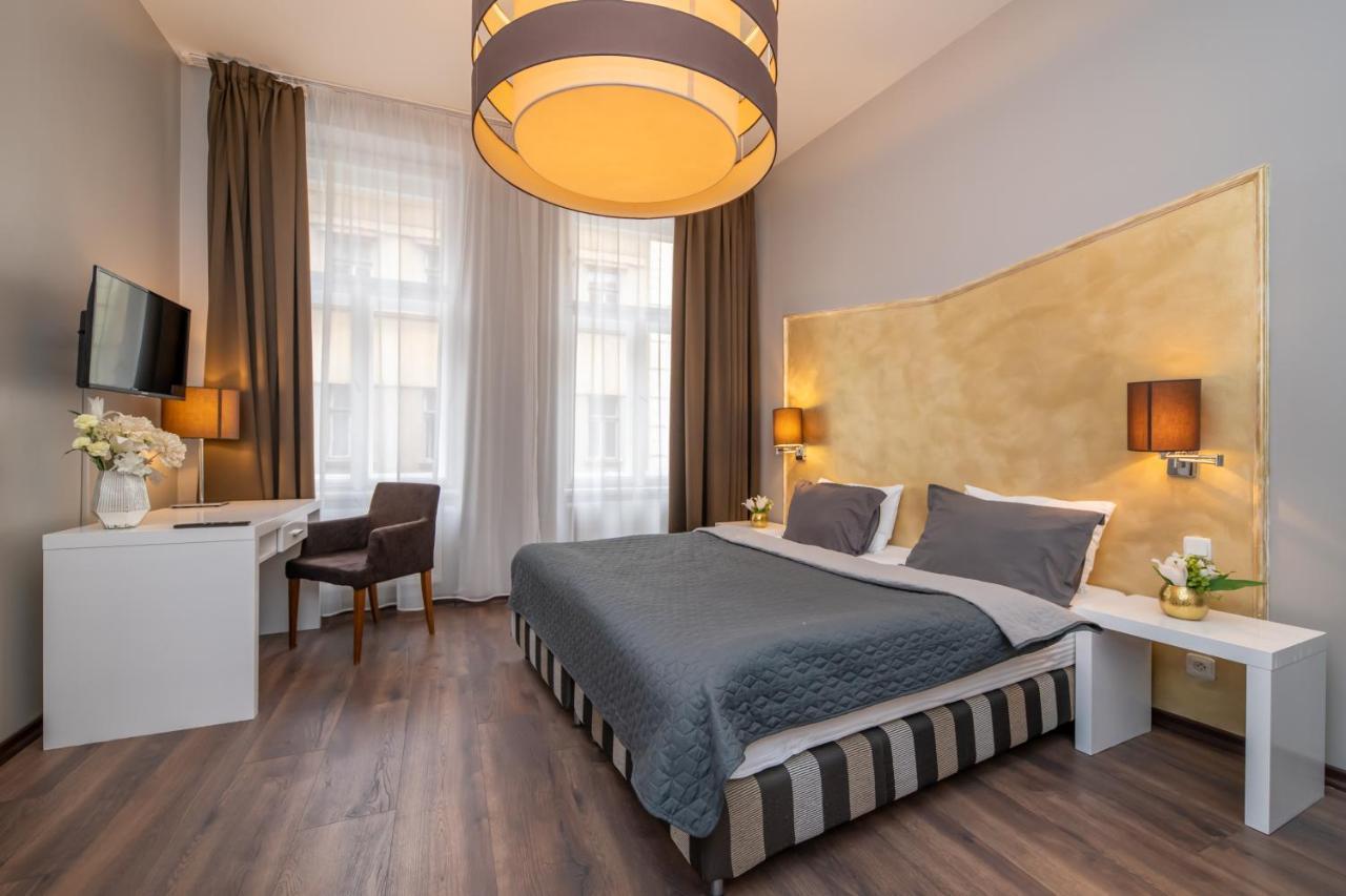Apartment Emporio