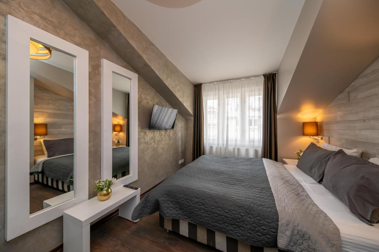 Apartment Emporio *