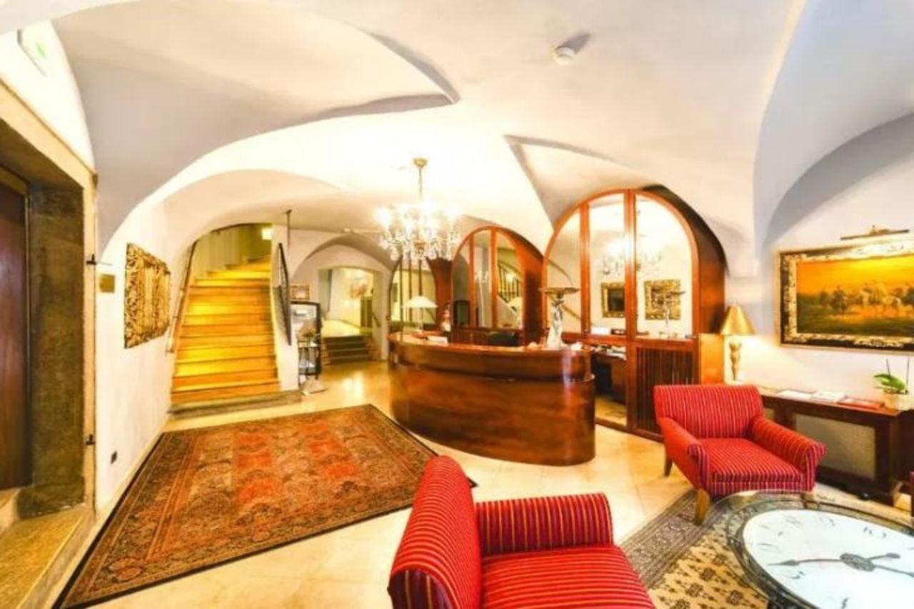 The Golden Wheel 4* Prag