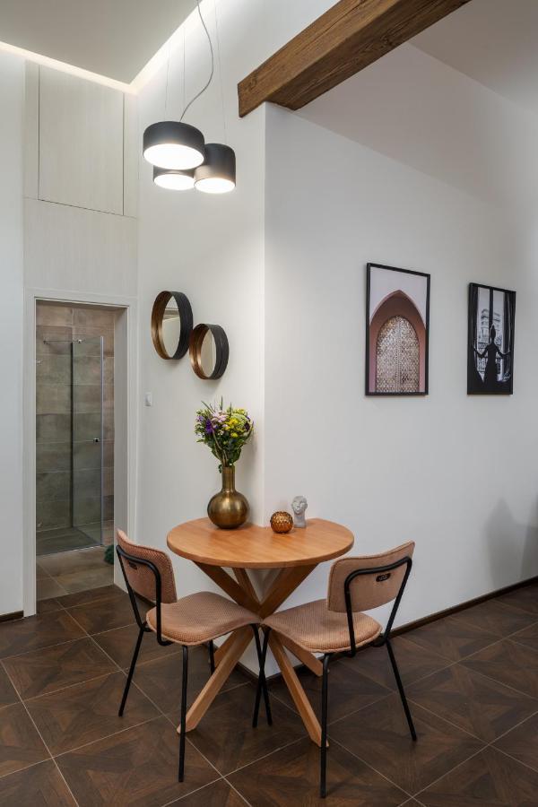 Apartment Days - Open-plan In The Old Town