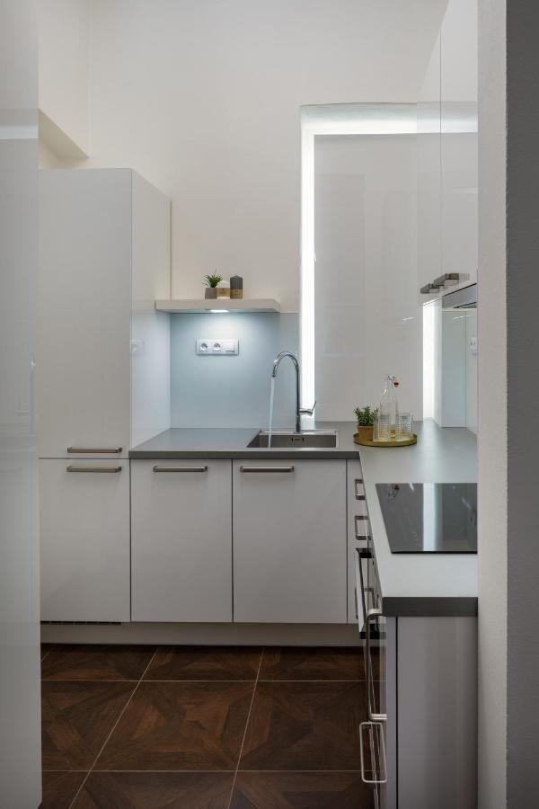 Days - Open-plan In The Old Town Apartment Prague