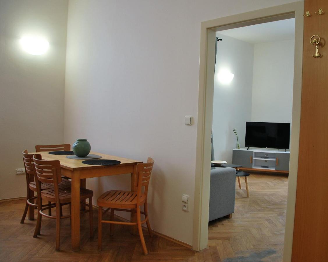 White Swan Boutique Apartment