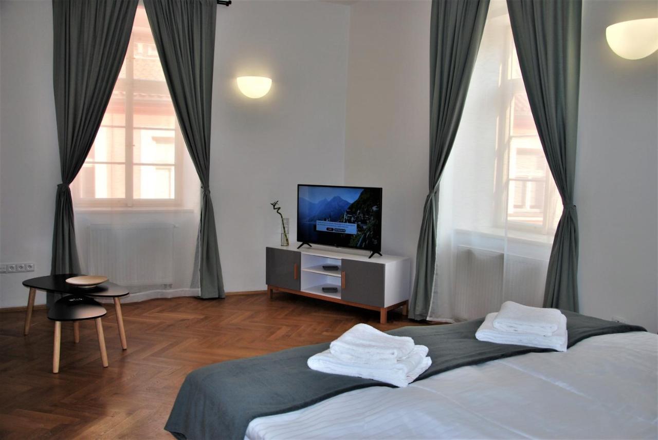 White Swan Boutique Apartment