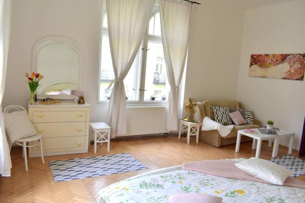 Bedroom With Sauna Appartement *