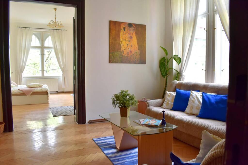 Appartement Bedroom With Sauna