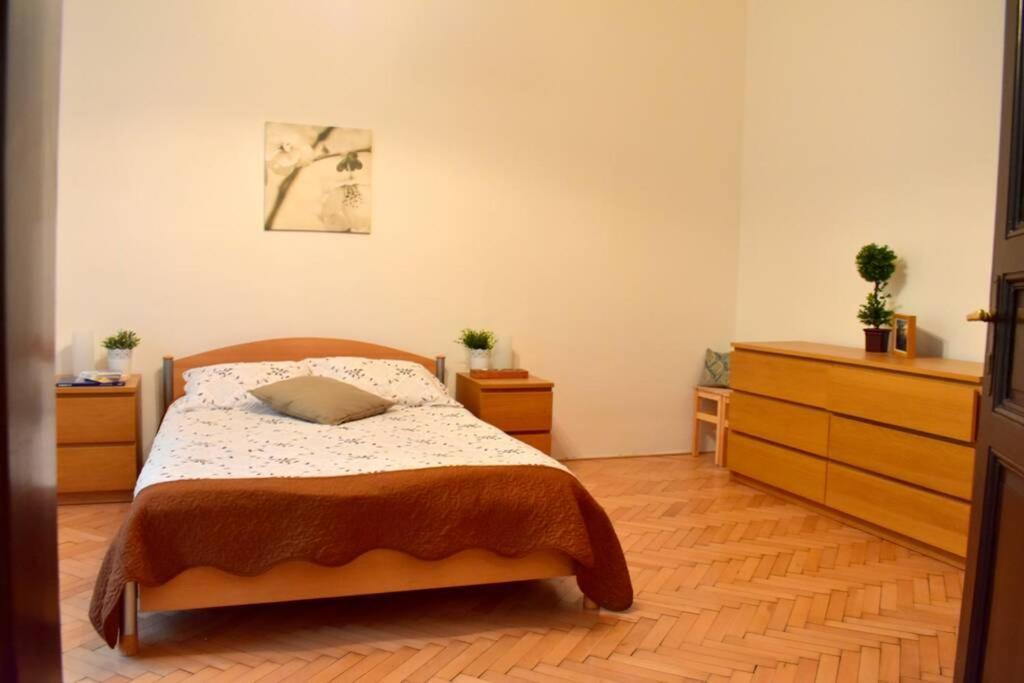 Appartement Bedroom With Sauna