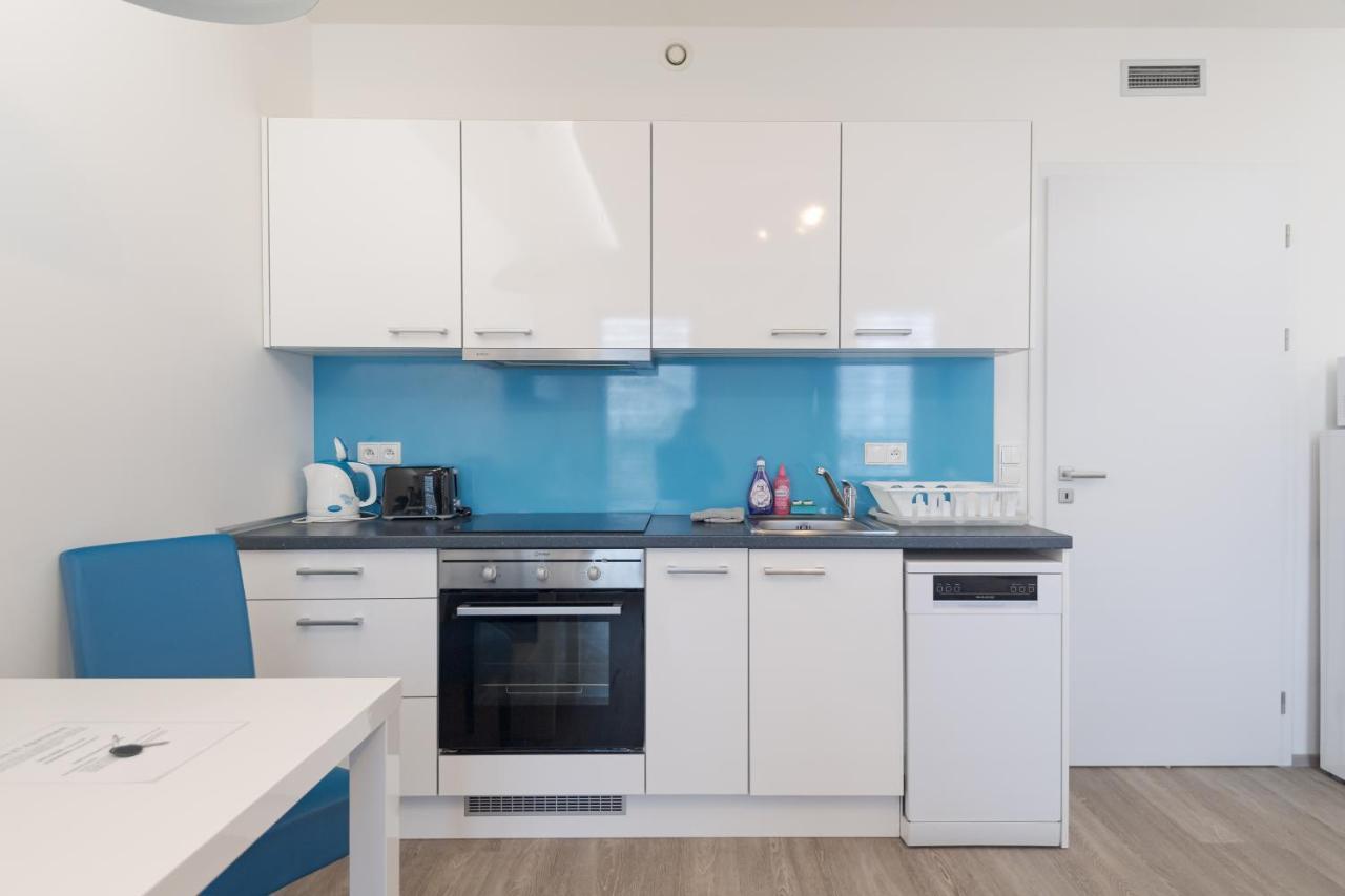 Daire Bright Studio, 10min Centre, Free Parking