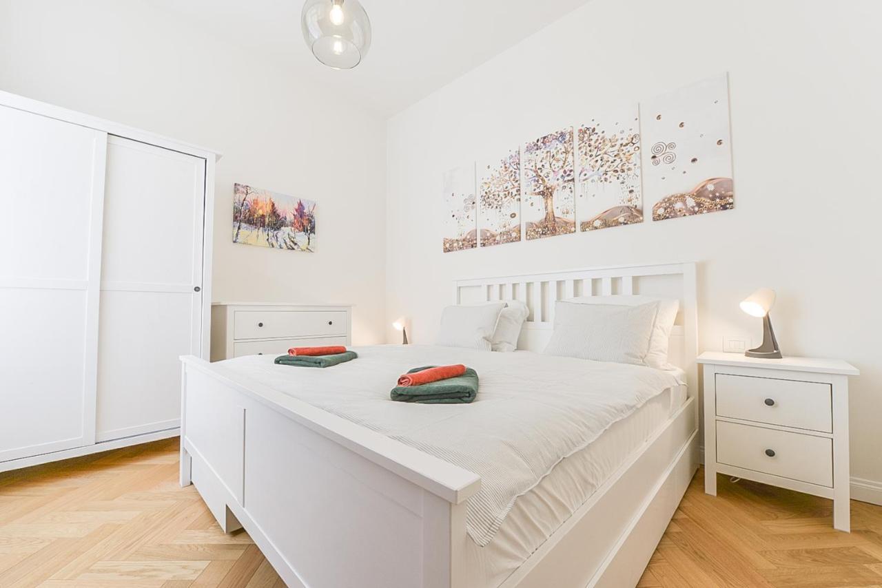 Brand New Next To Old Town Square Apartamento *