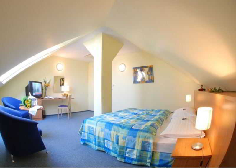 Ea Tosca Hotel